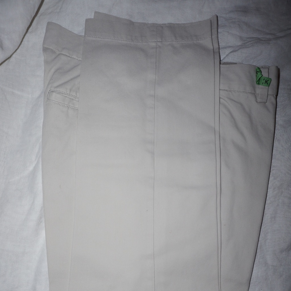 33x32 Banana Republic Aiden Chino